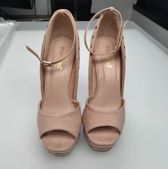 Like New Studded Chunky Platform Heels - Picture 2 of 4